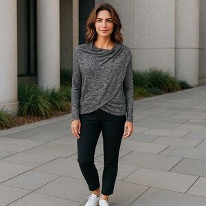 WOMENS MAURICES MEDIUM CROSSOVER COWL NECK SWEATER BLACK/WHITE